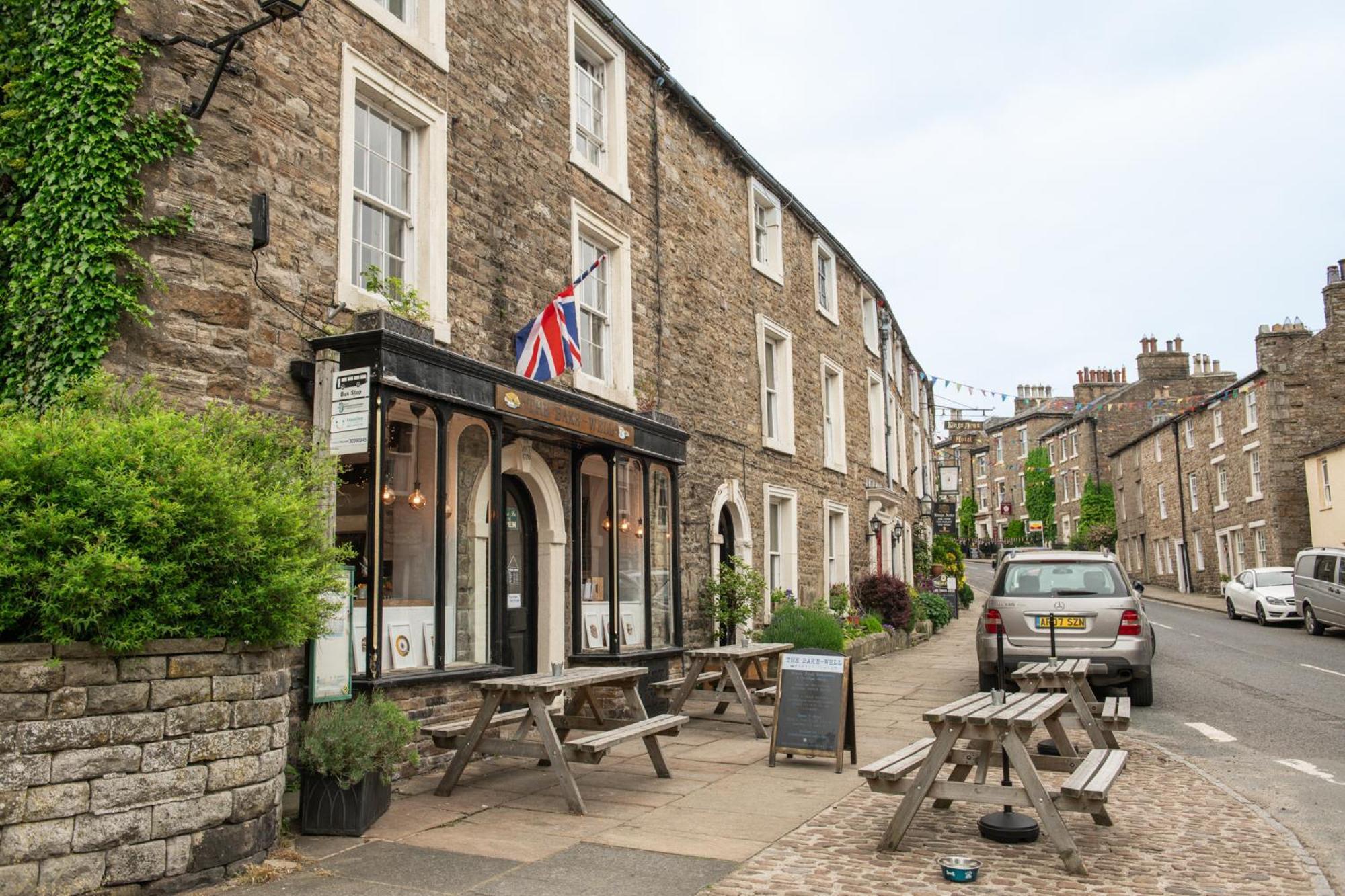 Milton House Studio Apartments Askrigg Exterior foto